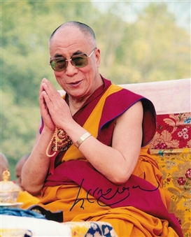 Dalai Lama Autographed 8x10 Color Photographed (JSA)